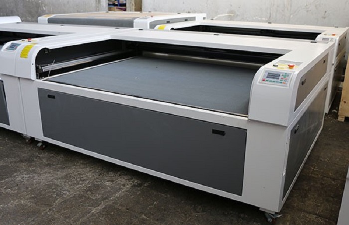 قیمت دستگاه برش لیزر